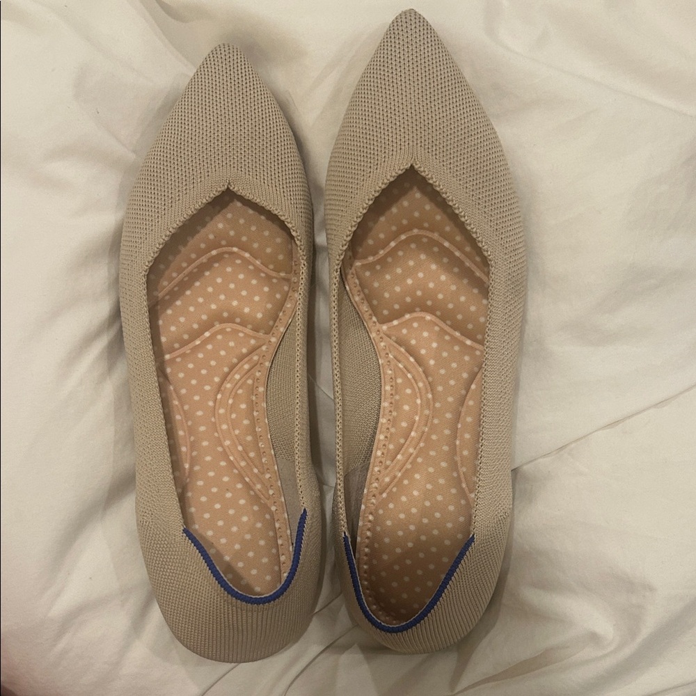 Rothy’s “the Point” - beige